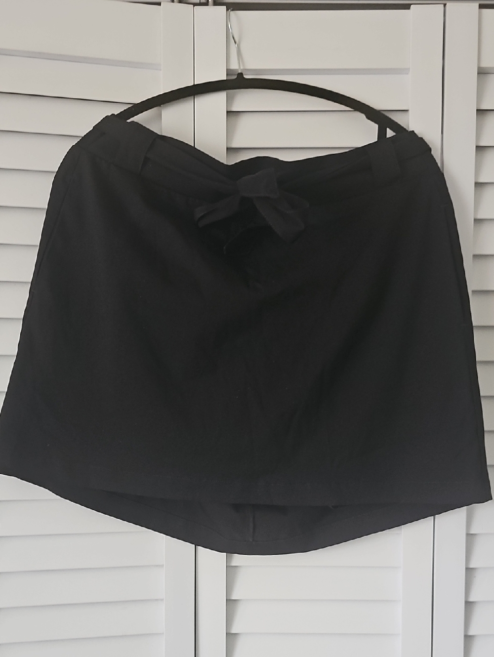St. Johns Bay Active Black Skort with Front Tie